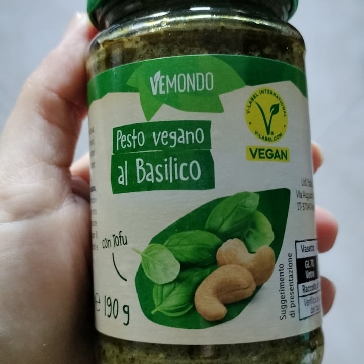 photo of Vemondo Pesto Vegan al Basilico con Tofu shared by @arianna93 on  20 Apr 2024 - review