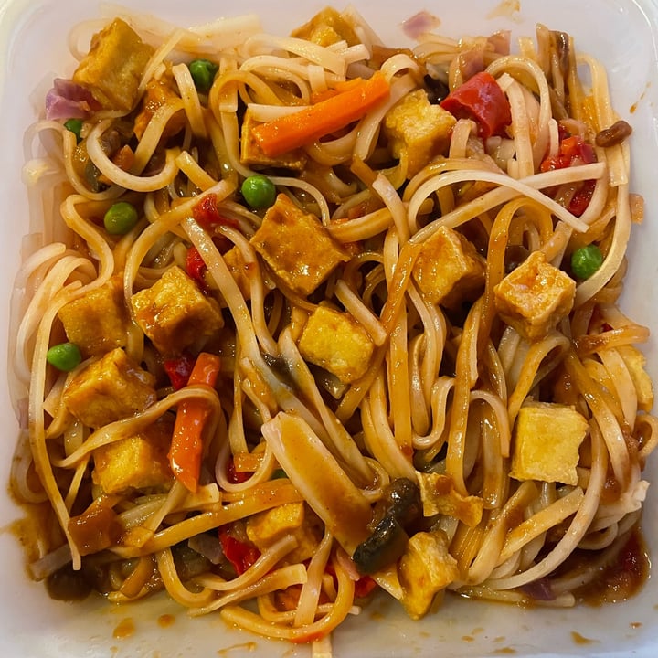 photo of Sweet Earth Pad Thai shared by @switchharris on  23 Apr 2024 - review