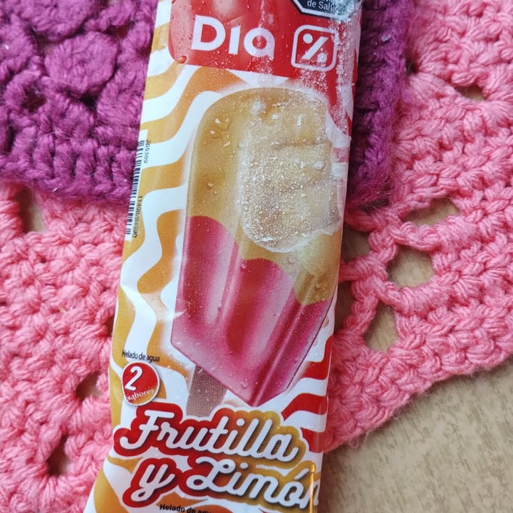 photo of Dia% Helado de agua Frutilla Y Limón shared by @jazzmin on  05 Jan 2025 - review