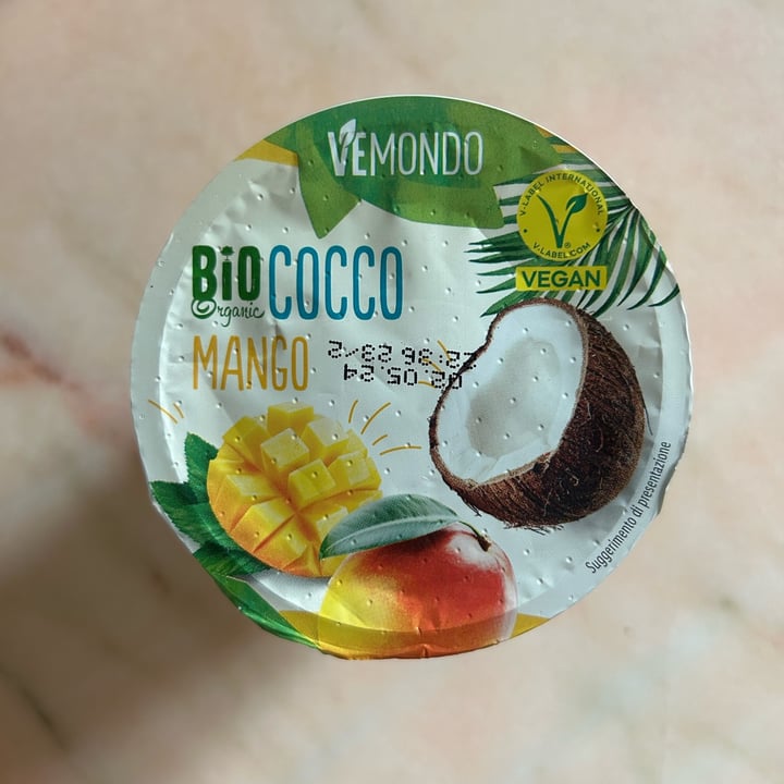 photo of Vemondo Yogurt Cocco e Mango shared by @miryvera81 on  09 Apr 2024 - review