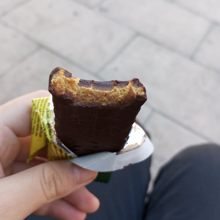 photo of Lidl vegan protein bar gusto torta al limone shared by @lorriols on  23 Sep 2025 - review