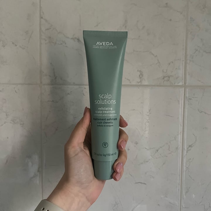 photo of Aveda Sculp solution - exfoliating scalp treatment shared by @annacristaudo on  12 Oct 2024 - review