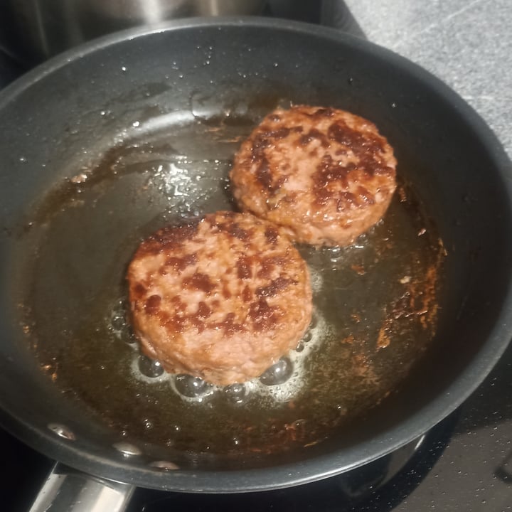 photo of Beyond Meat beyond burger shared by @leiremarcs on  20 Apr 2025 - review