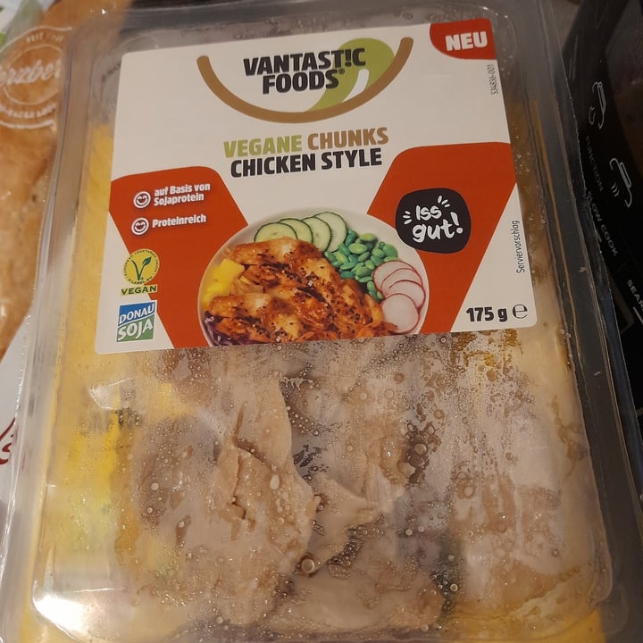 photo of Vantastic Foods pollo filetto shared by @fegato79 on  24 Sep 2023 - review