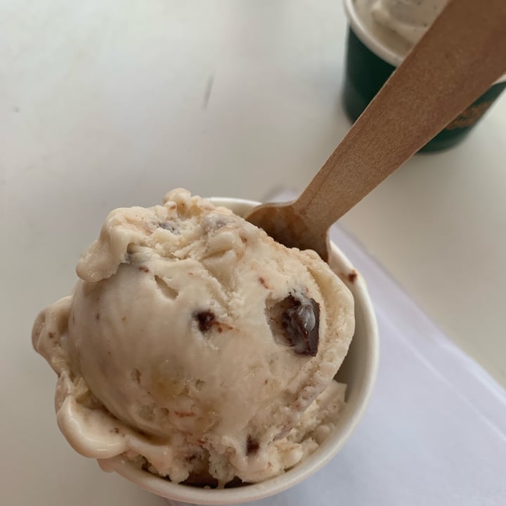 photo of Scoop 'n Dough cookie Dough ice Cream shared by @sabrinarm on  15 Jun 2024 - review