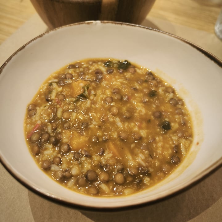 photo of Punto Vegano Guiso de lentejas y arroz con calabaza y espinacas shared by @rubiveg1 on  05 Oct 2025 - review