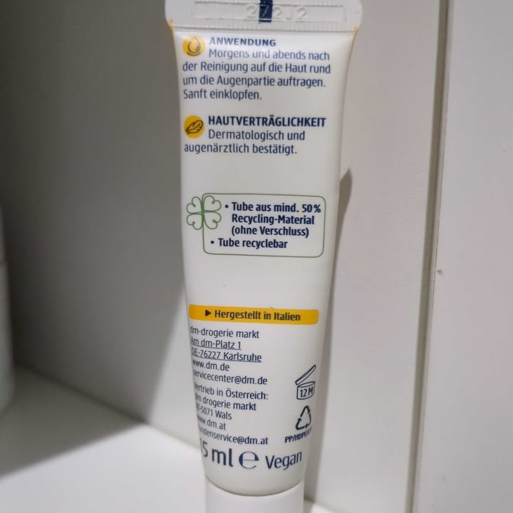 photo of Dm vitamin c eye booster shared by @chiaraabillion on  16 Apr 2025 - review