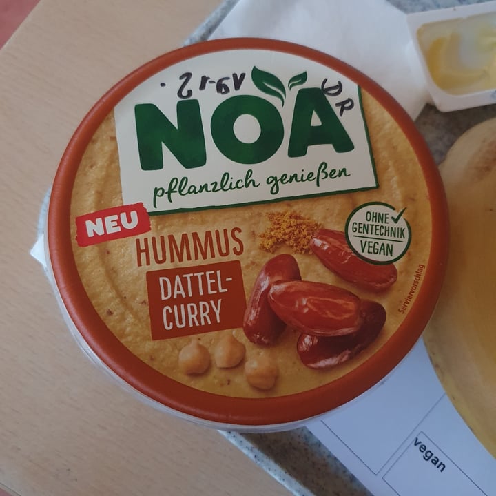 photo of Noa hummus Dattel Curry shared by @gloomaniac on  21 Dec 2023 - review