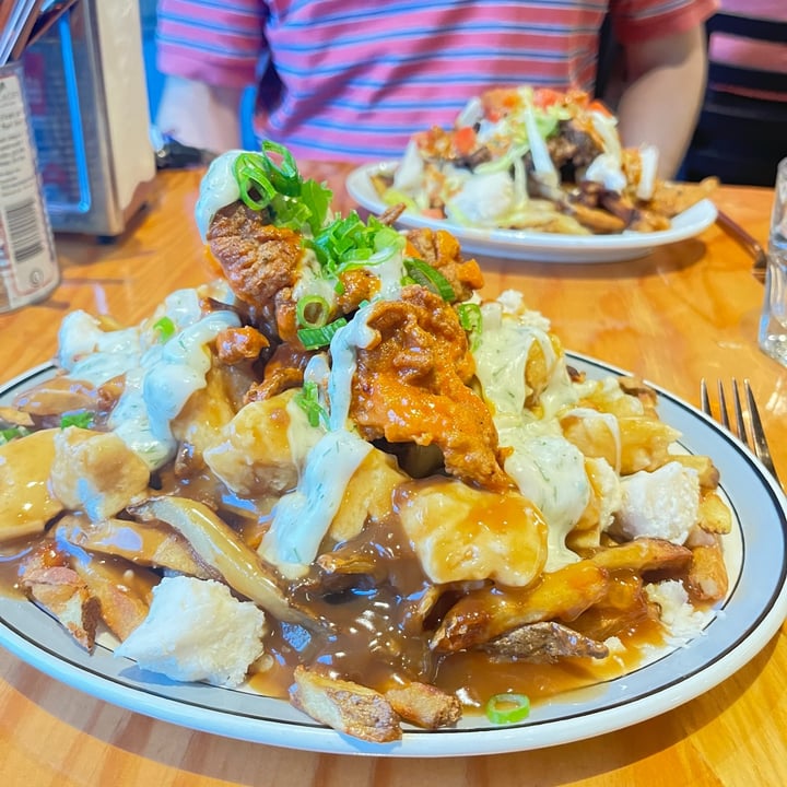 photo of Maynard poutine buffalo shared by @snowy27 on  30 Aug 2024 - review