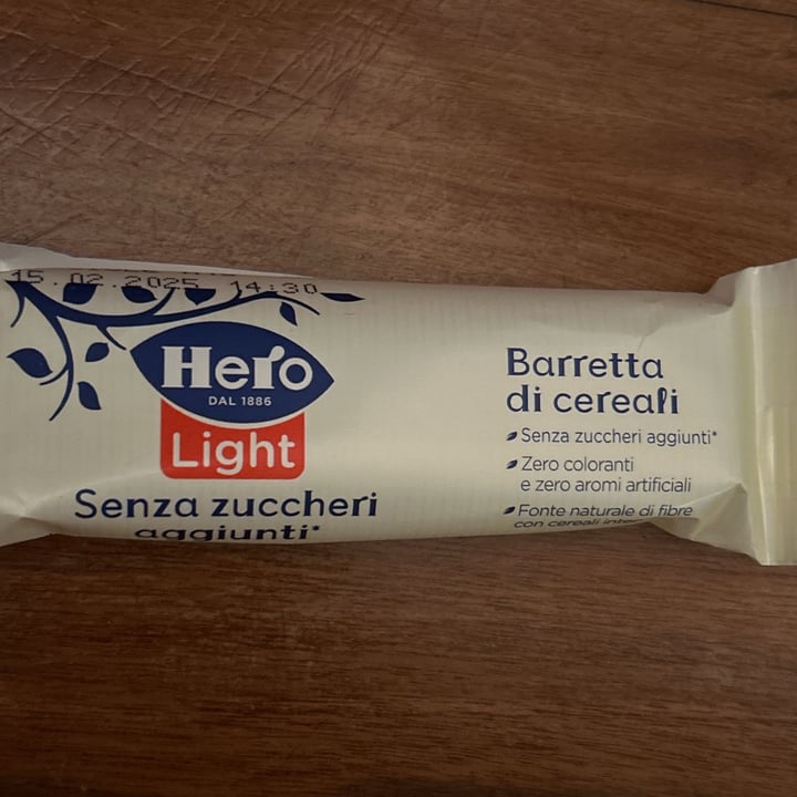 photo of Hero Light barrette alle nocciole senza zuccheri aggiunti shared by @caterinafalcioni on  10 Mar 2024 - review