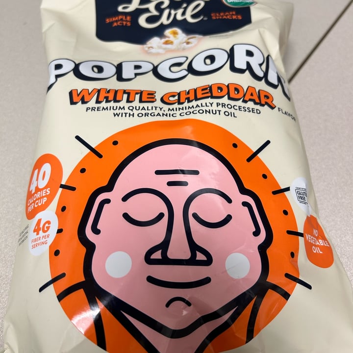 photo of Lesser Evil Snacks White Cheddar Popcorn shared by @lightskinvegan on  20 Apr 2024 - review
