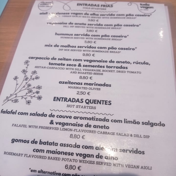 photo of Estúdio Vegetariano hummus shared by @alejandro-alvaro on  25 Sep 2023 - review