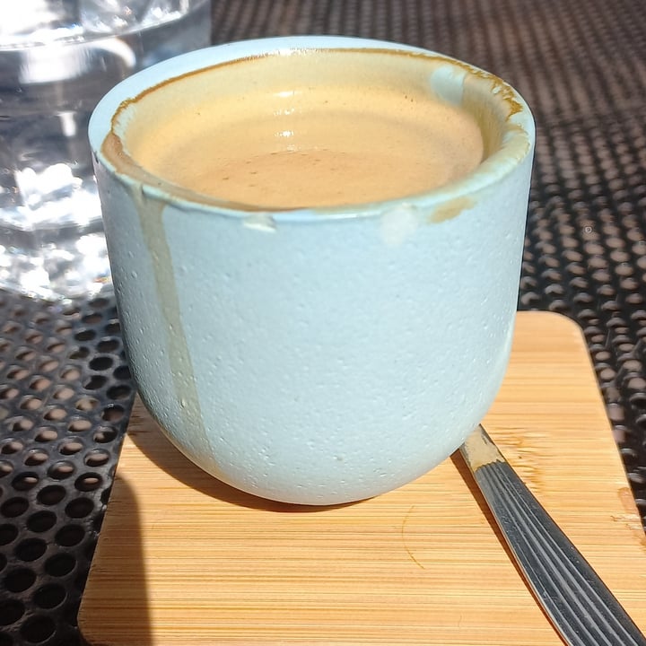 photo of PRU Gelateria & Caffeteria - Suc Cañitas Ristretto con leche de almendras shared by @vforvegan on  23 Sep 2025 - review