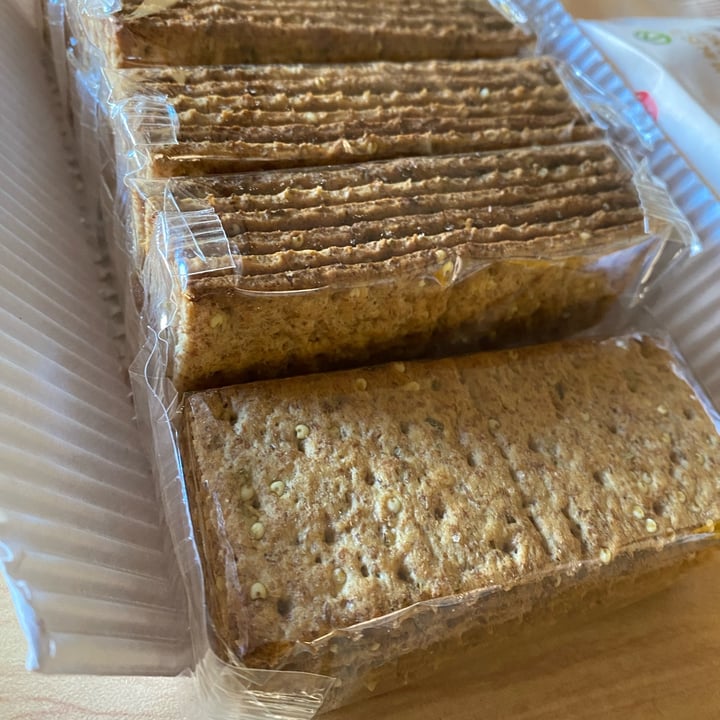 photo of I semplicissimi doria Crackers Verdura e Semi shared by @gigei on  19 Jan 2024 - review