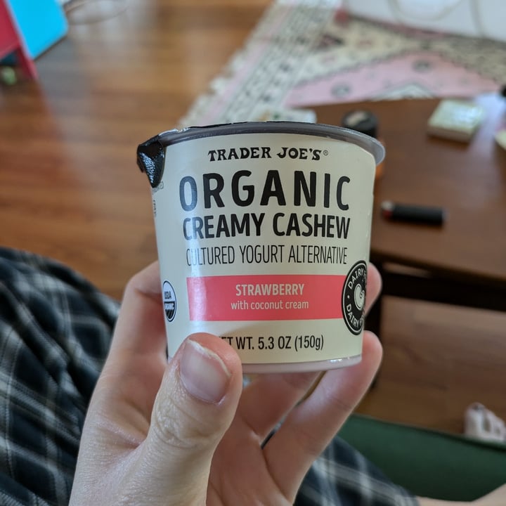 photo of trader joes organic creamy Cashew yoghurt Trader Joes Creamy Cashew Yoghurt shared by @ghundley on  24 Nov 2024 - review