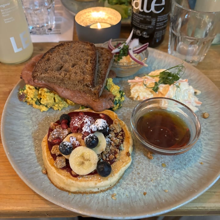 photo of Emmi's Kitchen Glockenbachviertel The ultimate breakfast shared by @perlemammemucche on  09 Oct 2025 - review