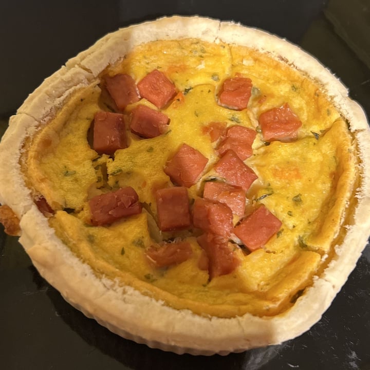 photo of Crackd Cracked quiche Lorraine shared by @carolinecherie on  14 Sep 2023 - review