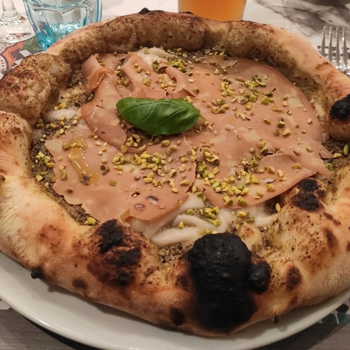 photo of Assaje Navigli Mortadella e Pistacchio shared by @magnoliabianca on  12 Mar 2025 - review
