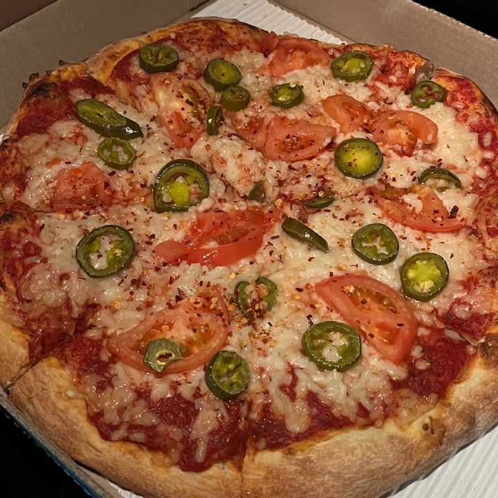 photo of Belle Isle Pizza Build Your Own Pizza shared by @vulvaknuckle on  14 Dec 2023 - review