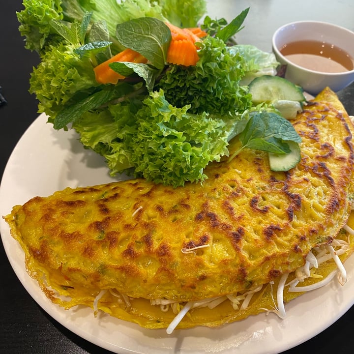 photo of King's Vegetarian Banh Xeo shared by @blacklilyleaf on  01 Oct 2023 - review