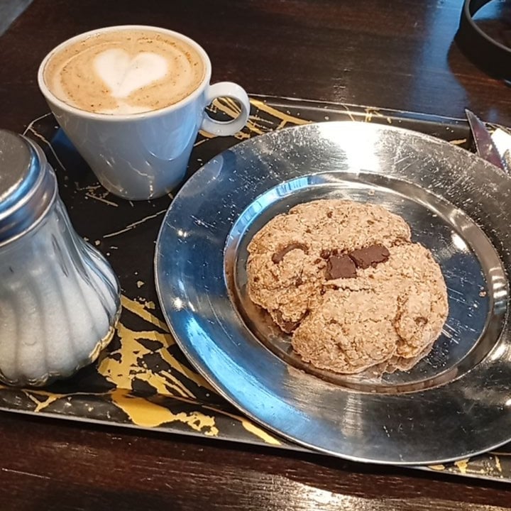 photo of VIS CAFÉ Capuchino shared by @mik-belmonte on  09 Sep 2025 - review