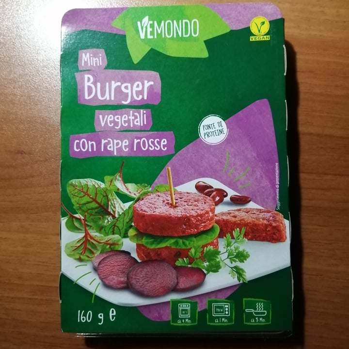 photo of Vemondo Mini Burger vegetali con rape rosse shared by @queenofdarkness on  01 May 2024 - review