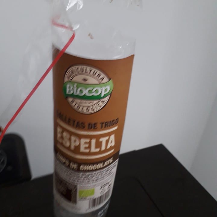photo of Biocop Galletas de trigo espelta con chips de chocolate shared by @cambra on  01 May 2024 - review