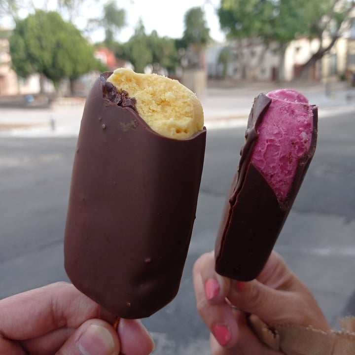 photo of monaladona Paleta Tipo Magnum shared by @franj36 on  15 Mar 2024 - review