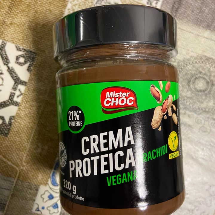 photo of Mister CHOC crema proteica arachidi shared by @aledece on  13 Mar 2024 - review