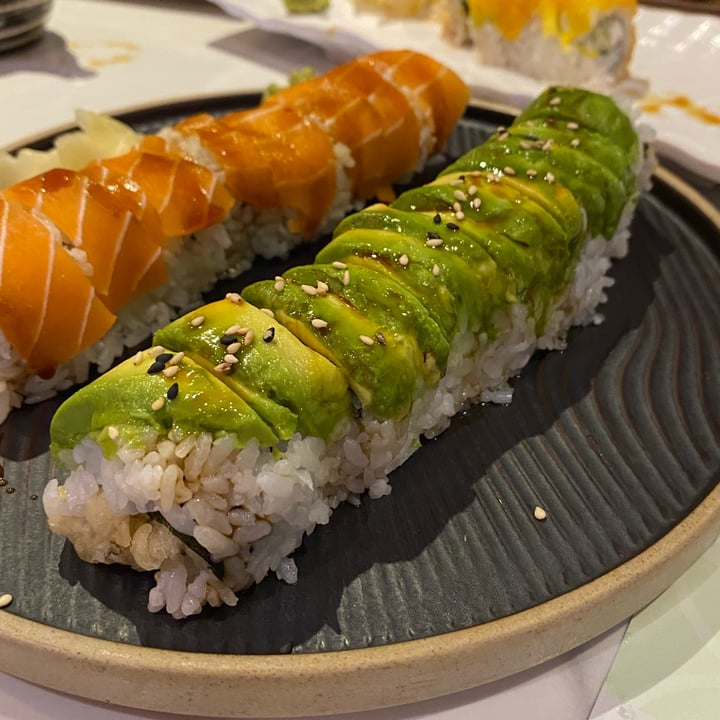 photo of Tenon Vegetarian Cuisine King Dragon Roll shared by @ryanleys on  17 May 2024 - review