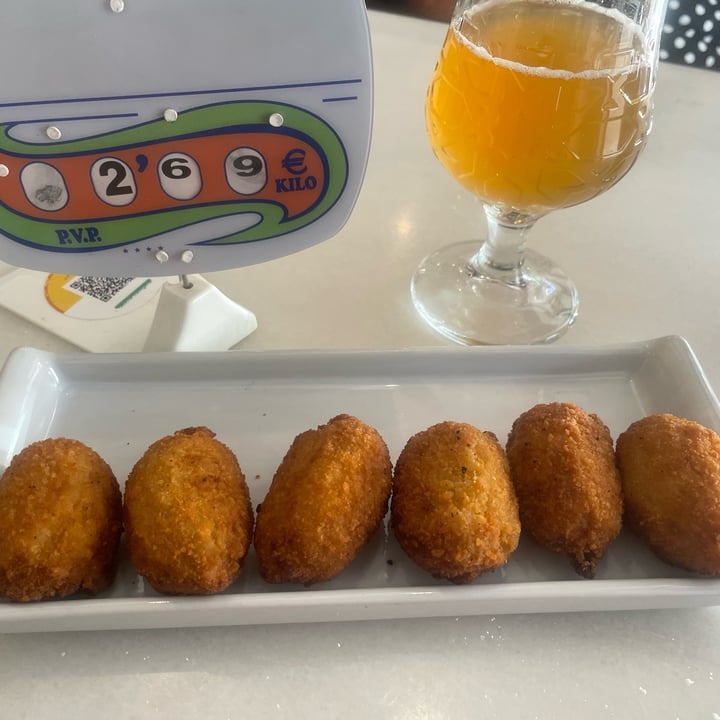 photo of 269 gastro vegan Croquetas De No Pollo shared by @mardevala on  08 Oct 2023 - review