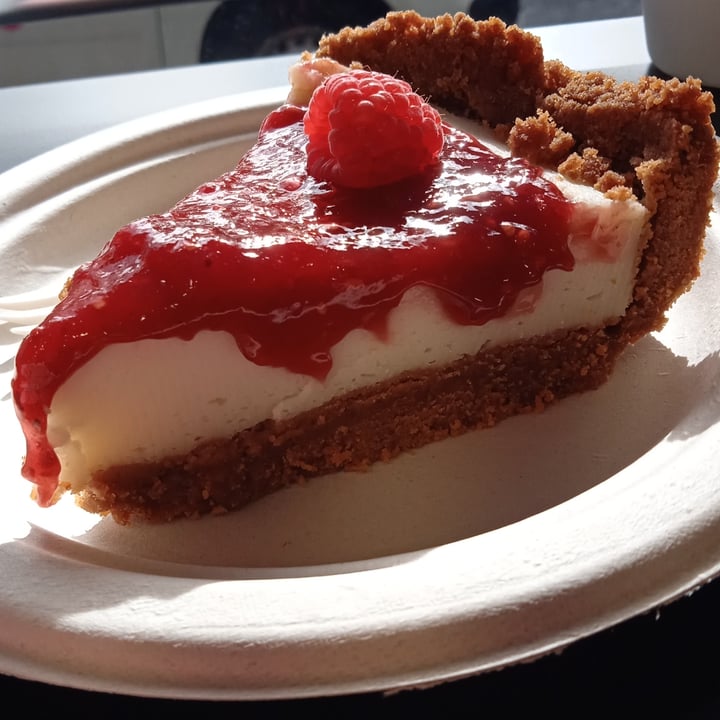 photo of Radagast Vegan Bakery "Cheesecake" shared by @acerorosso on  15 Nov 2023 - review