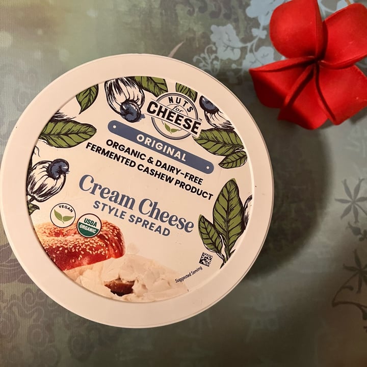 photo of Nuts For Cheese Original Cream Cheese Style Spread shared by @bandita on  28 Sep 2025 - review