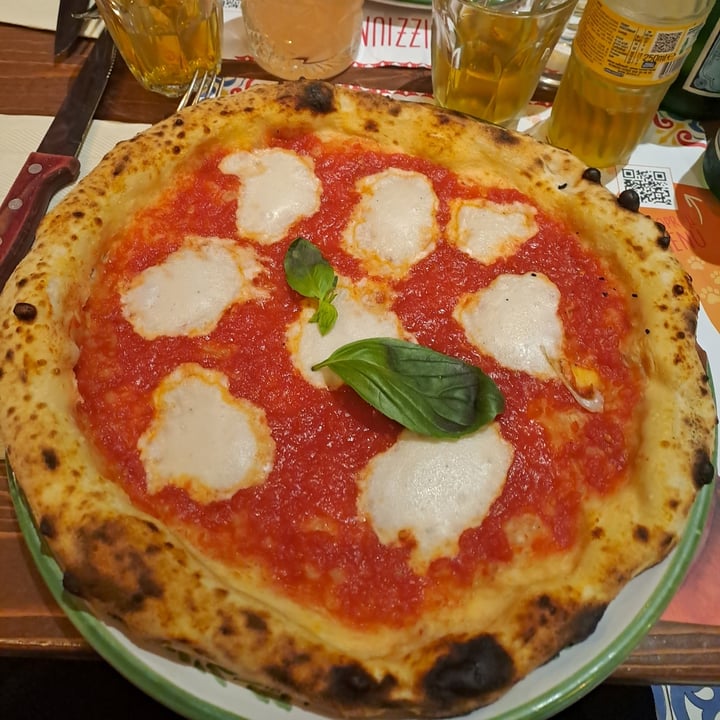 photo of Pizzium - Via Arco Pizza Margherita Vegana shared by @acilegna on  27 Apr 2024 - review