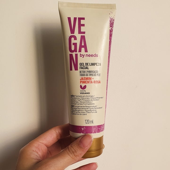 photo of Vegan by Needs sabonete facial shared by @andressaasa on  18 Oct 2023 - review