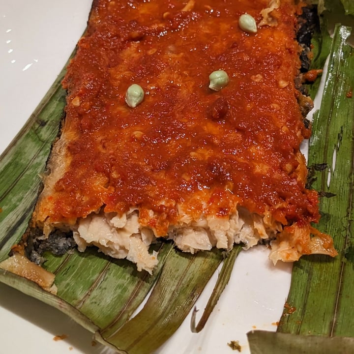 photo of Botanict Grilled Stingray shared by @xinru-t on  01 May 2024 - review