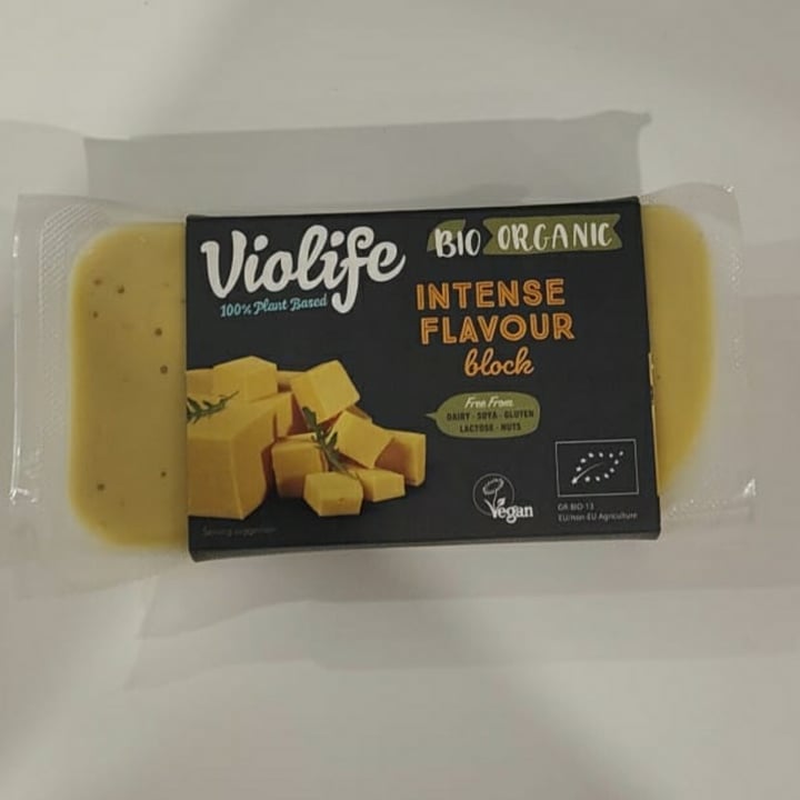 photo of Violife Block intense flavour shared by @gitaneta on  06 Mar 2025 - review