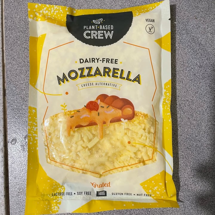 photo of Plant based crew Dairy-free Mozzarella shared by @paologemma on  27 Feb 2024 - review