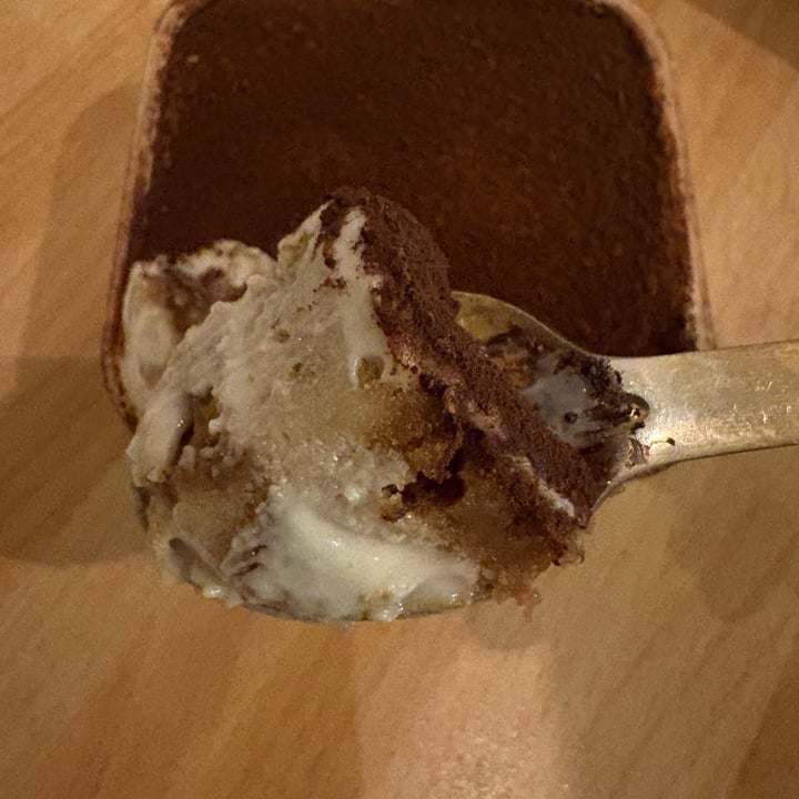 photo of Plant Groove tiramisù vegano shared by @hail-seitan on  19 Sep 2025 - review