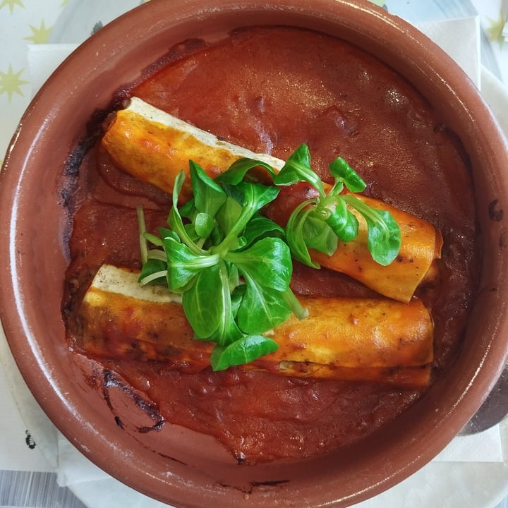 photo of O Afiador Canelones de setas y trufa shared by @rosaliab on  21 Dec 2024 - review