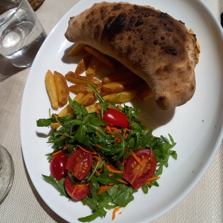 photo of Ecosteria Parco Santi Angeli Chili in panzerotto shared by @laura02 on  21 Aug 2025 - review