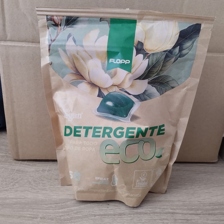 photo of Flopp Detergente Ropa shared by @sam911bee on  01 May 2024 - review