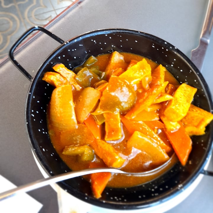 photo of Sunset Bay Fried Tofu With Vegetables shared by @danielgl on  13 Apr 2025 - review