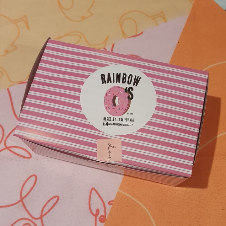 photo of Rainbow Donuts Vegan Lemon Poppy Seed Donut shared by @paniwilson on  20 Oct 2024 - review