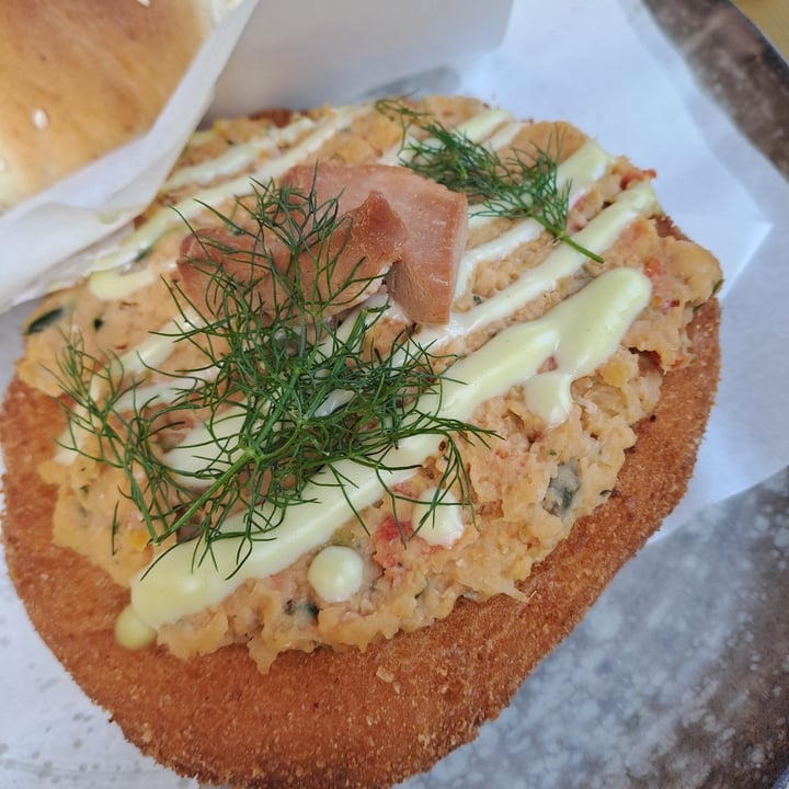 photo of Matteotti Café pizzetta fritta con tonno veg shared by @suinonero on  20 May 2025 - review