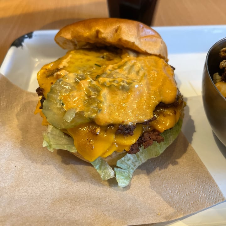 photo of Theory Double Cheesy shared by @vegphilosopher on  09 Mar 2024 - review