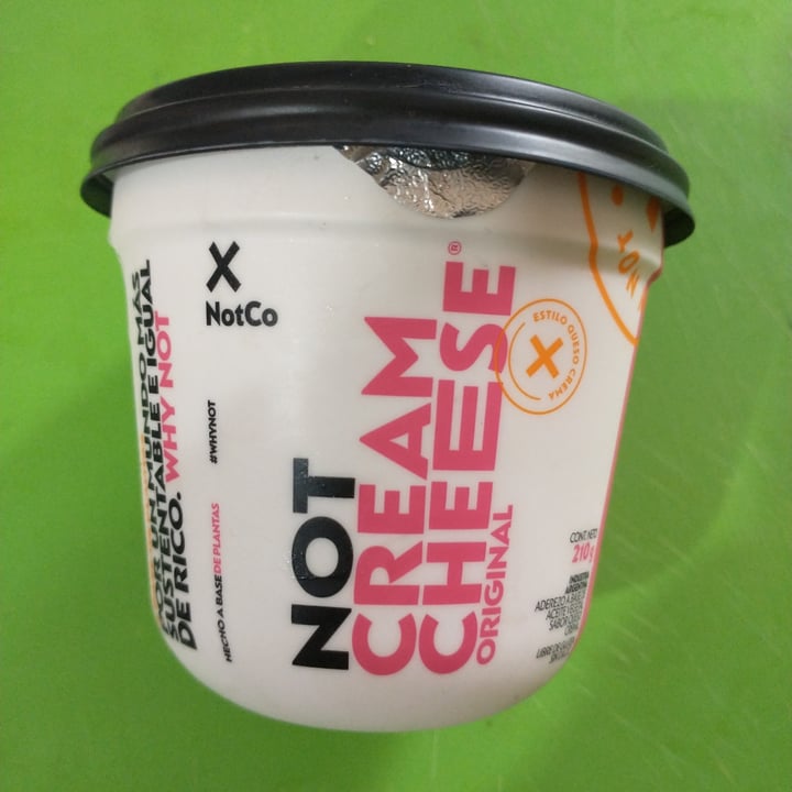 photo of NotCo Not Cream Cheese shared by @woovegan on  04 Oct 2023 - review