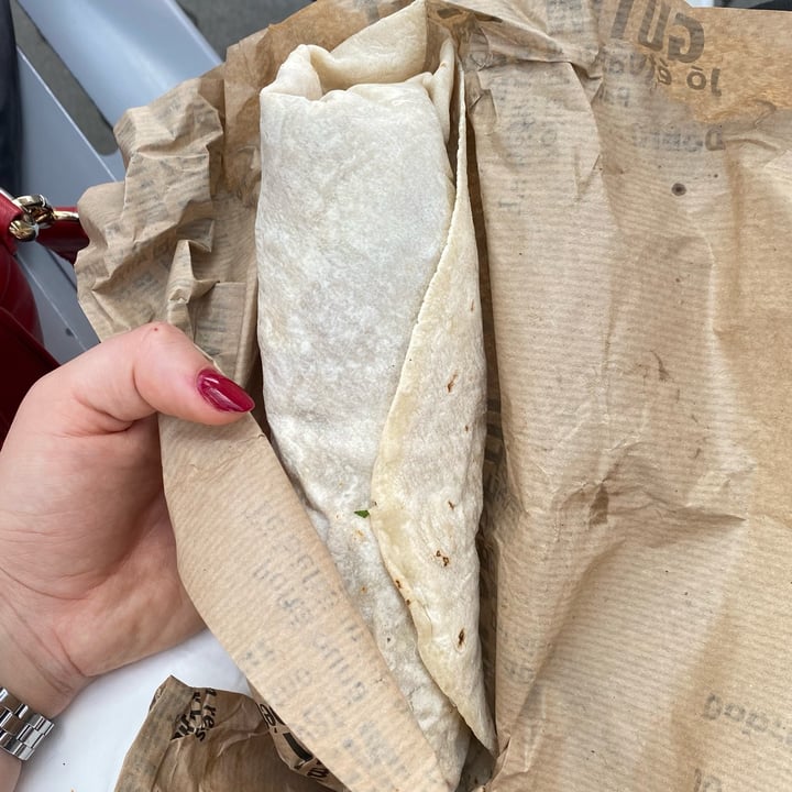 photo of Gaia Kitchen Vegan kebab wrap shared by @tsarinaveg on  07 Apr 2024 - review