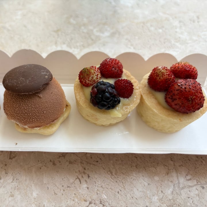 photo of Sienda Boutique Pâtisserie Mignon, croissant, salato shared by @floriana on  11 Jul 2025 - review