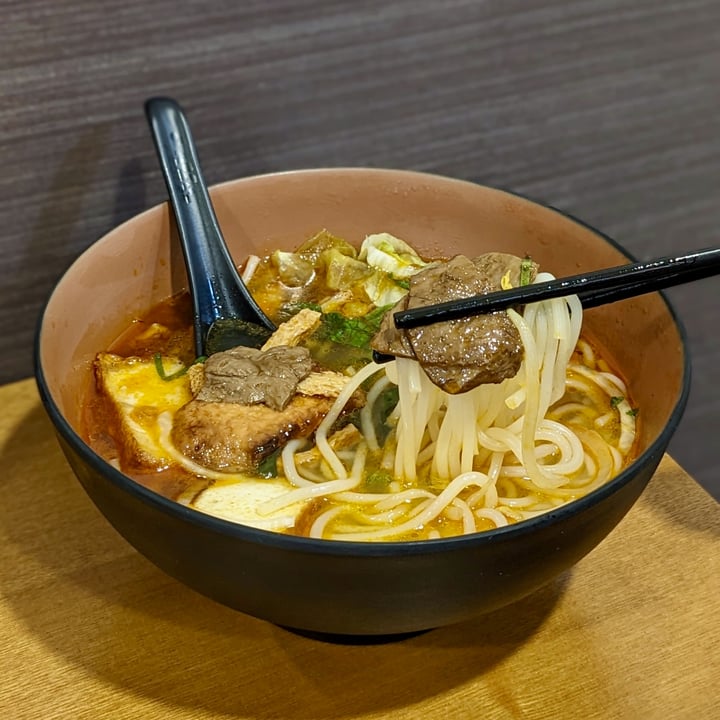 photo of VeganPho - Lucky Plaza Spicy Beef Noodles 辣椒牛肉面 shared by @xinru-t on  23 Jan 2024 - review